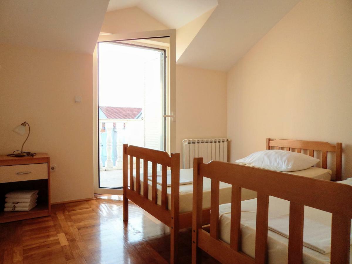 Apartments Andela Sveti Filip i Jakov Dış mekan fotoğraf