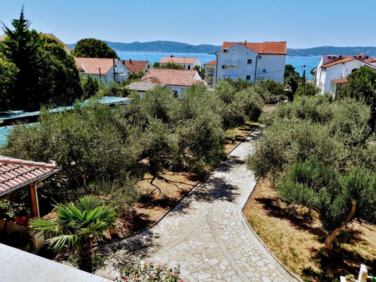 Apartments Andela Sveti Filip i Jakov Dış mekan fotoğraf