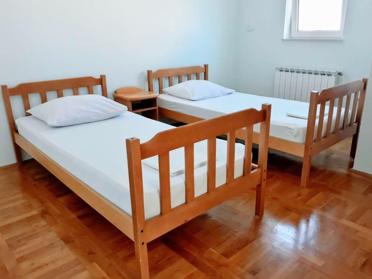 Apartments Andela Sveti Filip i Jakov Dış mekan fotoğraf